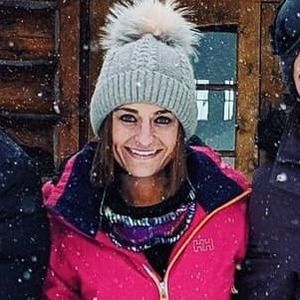 Meet your Posher, Caroline